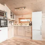 Vakantiehuis Hans - 1-2km From The Sea By Interhome *